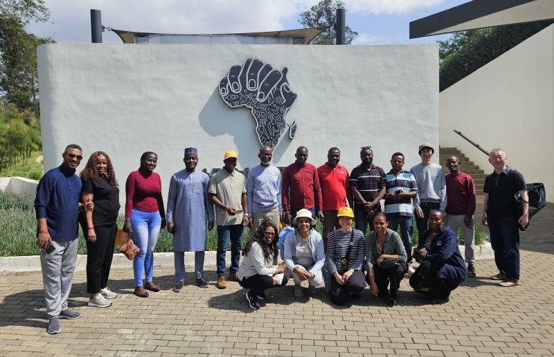 アディスアベバで開催された経理課職員研修に参加した各国担当者（守重さんは後列右から3番目）。